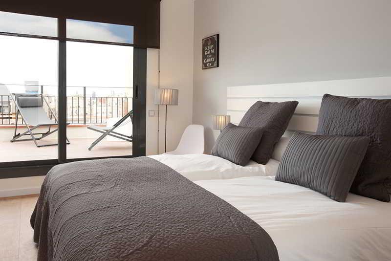 Rent Top Apartments near Plaza de Cataluña Barcelona Exterior foto